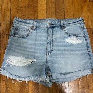 American Eagle Outfitters Mom Jean Shorts